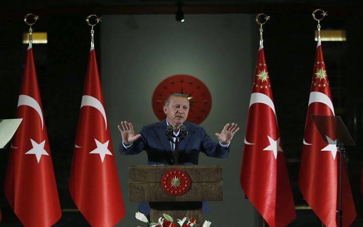 Ερντογάν: Ελπίζω η λάθος προσέγγιση των ΗΠΑ για τους S-400 ν’ αλλάξει