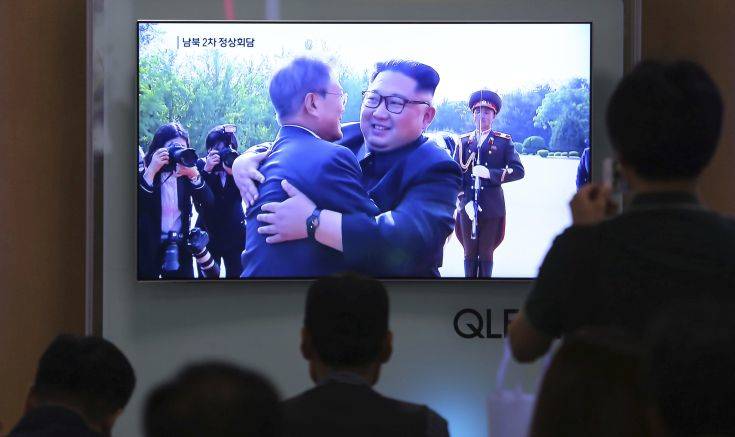 Οι ηγέτες της κορεατικής χερσονήσου «αντάλλαξαν απόψεις για την επιτυχή σύνοδο Β. Κορέας-ΗΠΑ»