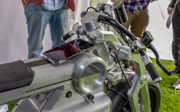 CurtissZeus9 CurtissZeus9