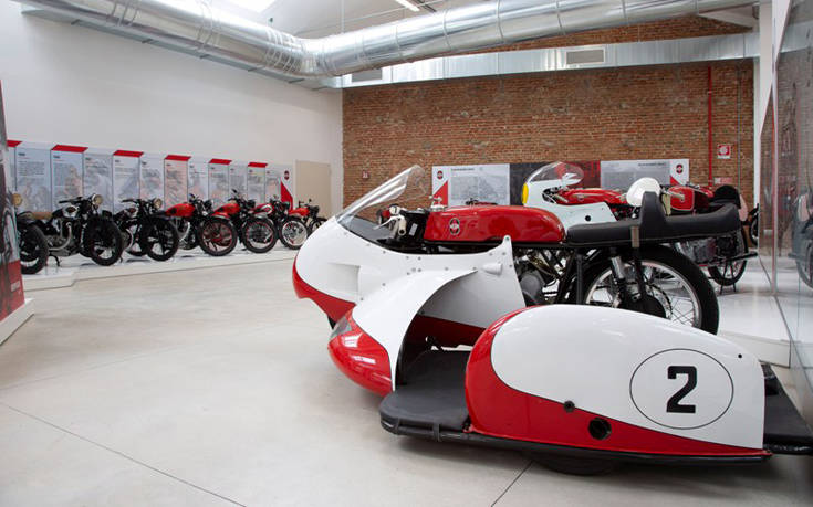 PiaggioMuseum3 PiaggioMuseum3