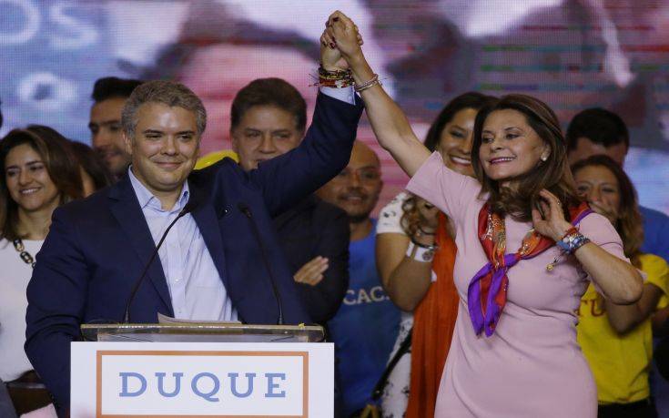 Έτοιμοι να συνομιλήσουν με όποιον πρόεδρο εκλεγεί οι αντάρτες της Κολομβίας