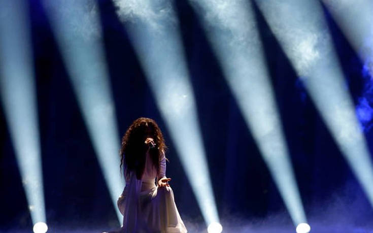 Ποιος θα εμφανιζόταν στη σκηνή της Eurovision μαζί με τη Γιάννα Τερζή