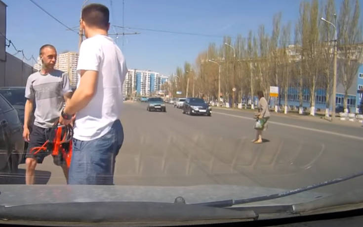 Πεζή στη Ρωσία ζει επικίνδυνα