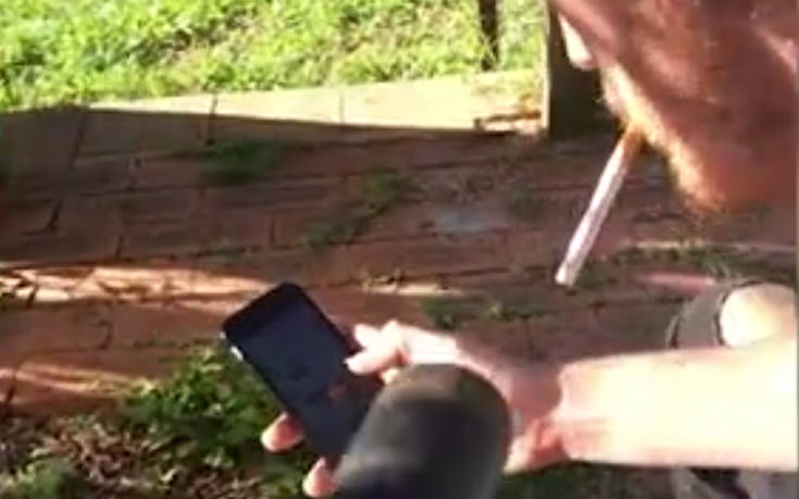 Πώς να πείσεις τον φίλο σου να κόψει το κάπνισμα