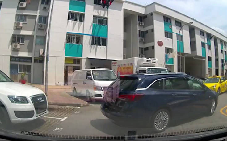 Κάποιοι δεν το &#8216;χουν με το παρκάρισμα