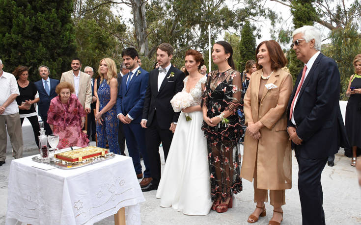 2935_ELI_STAI_MARKOS_KATSIMIS_FEI_KOYTZOYKOY_VENIA_PAPATHANASOPOYLOY_1662018