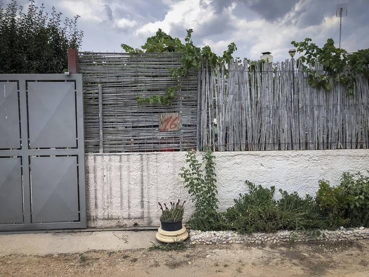 ÓÕËËÇØÇ ÓÔÏ ÊÏÑÙÐÉ ÅÍÏÓ ÁÐÏ ÔÏÕÓ ÔÑÅÉÓ ÄÑÁÐÅÔÅÓ ÁÐÏ ÔÏ ÁÓÔÕÍÏÌÉÊÏ ÔÌÇÌÁ ÁÑÃÕÑÏÕÐÏËÇÓ(EUROKINISSI/ÓÔÅËÉÏÓ ÌÉÓÉÍÁÓ) ÓÕËËÇØÇ ÓÔÏ ÊÏÑÙÐÉ ÅÍÏÓ ÁÐÏ ÔÏÕÓ ÔÑÅÉÓ ÄÑÁÐÅÔÅÓ ÁÐÏ ÔÏ ÁÓÔÕÍÏÌÉÊÏ ÔÌÇÌÁ ÁÑÃÕÑÏÕÐÏËÇÓ(EUROKINISSI/ÓÔÅËÉÏÓ ÌÉÓÉÍÁÓ)