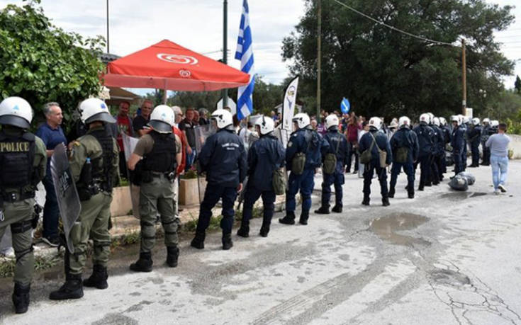 Επεισόδια στο ΧΥΤΑ Λευκίμμης με έναν σοβαρά τραυματία