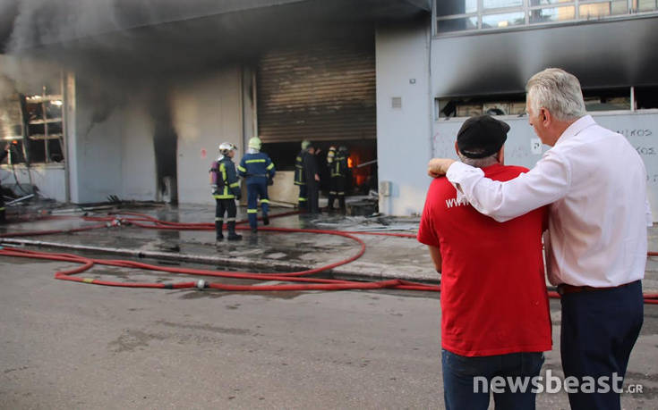 Ποια είναι η εταιρεία «Καρώνης» στην οποία ξέσπασε η φωτιά στο Περιστέρι