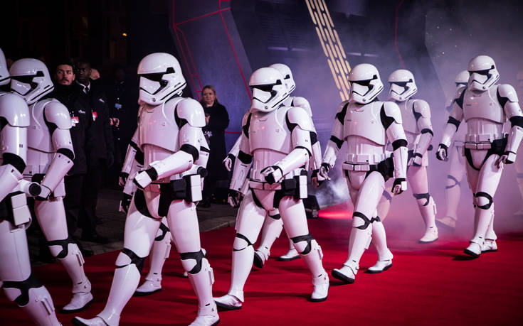Ο Stormtrooper του «Star Wars» πιο δημοφιλής από τον Δαβίδ του Μιχαήλ Άγγελου