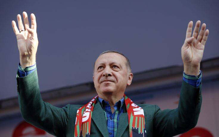 Ο Ερντογάν επανεξελέγη πρόεδρος με 52,59% των ψήφων