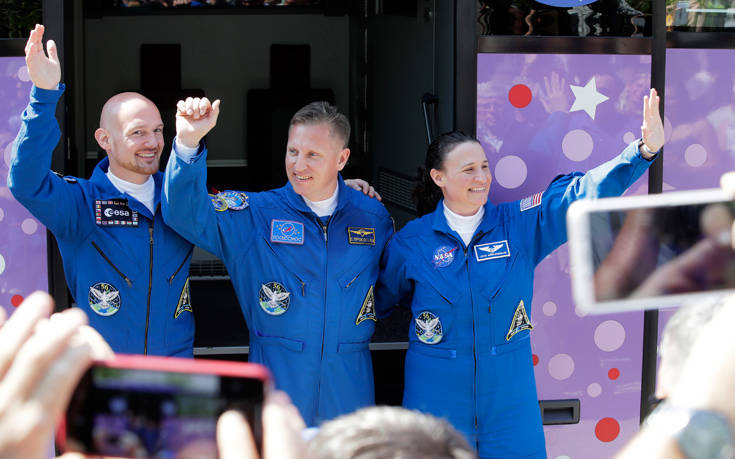 AP_18157200916153 AP_18157200916153