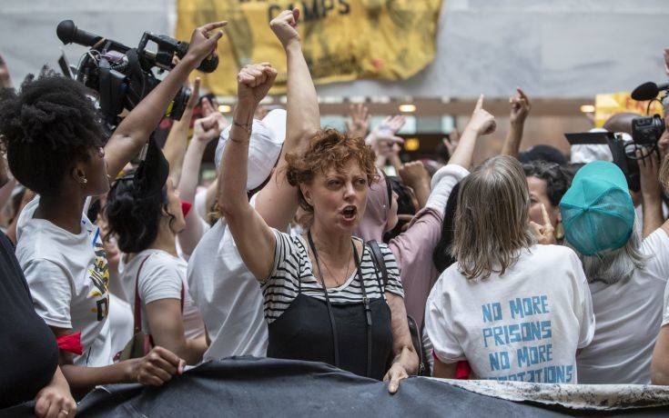 Συνελήφθη σε διαδήλωση στην Ουάσινγκτον η Σούζαν Σαράντον