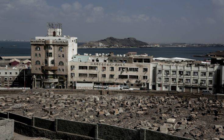 Συνεχίζεται με ένταση η μάχη για το λιμάνι Χοντάιντα στην Υεμένη