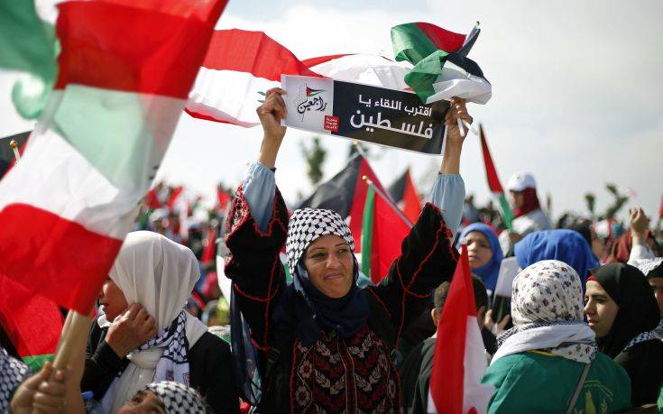 Χιλιάδες γυναίκες διαδήλωσαν στο τείχος που χωρίζει τη Λωρίδα της Γάζας από το Ισραήλ