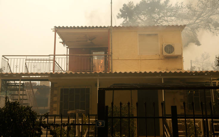 Διευκρινίσεις για τα προβλήματα ηλεκτροδότησης λόγω πυρκαγιάς στην Κινέτα
