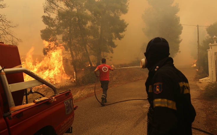 Συναγερμός στην Πυροσβεστική, τριάντα δύο πυρκαγιές από το πρωί