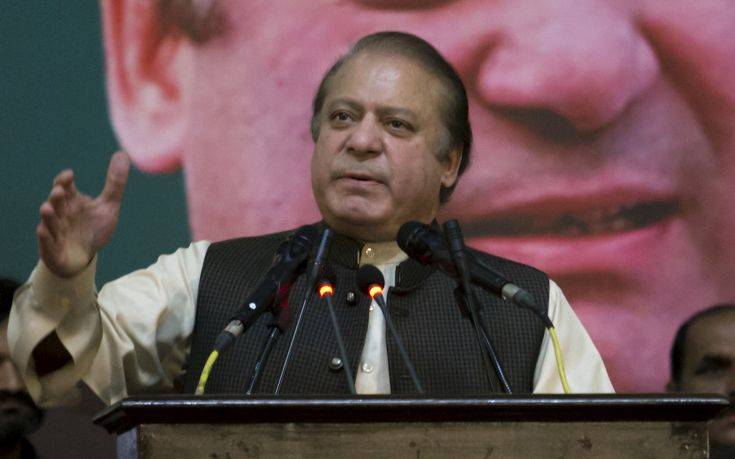 Συνελήφθη με το που προσγειώθηκε στο Πακιστάν ο πρώην πρωθυπουργός Σαρίφ