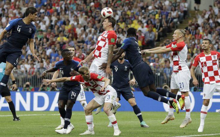 Με 2-1 νικά η Γαλλία την Κροατία στο ημίχρονο