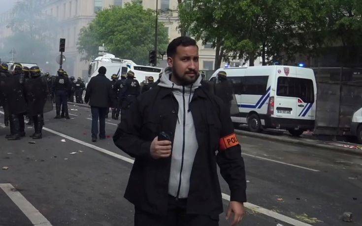 Σάλος στη Γαλλία για ξυλοδαρμό διαδηλωτών από συνεργάτη του Μακρόν