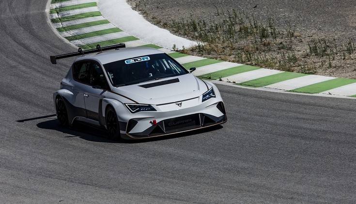 Πρώτη δοκιμή του ηλεκτρικού αγωνιστικού Cupra e-Racer