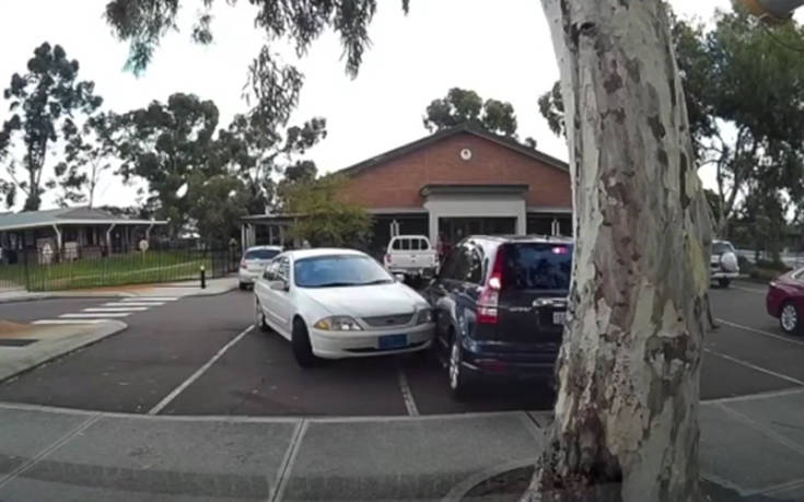 Όλα μπορεί να συμβούν σε ένα πάρκινγκ