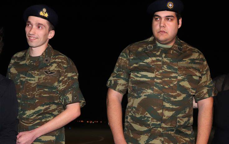 Δικηγόροι Ελλήνων στρατιωτικών: Έκπληξη η απόφαση αποφυλάκισής τους