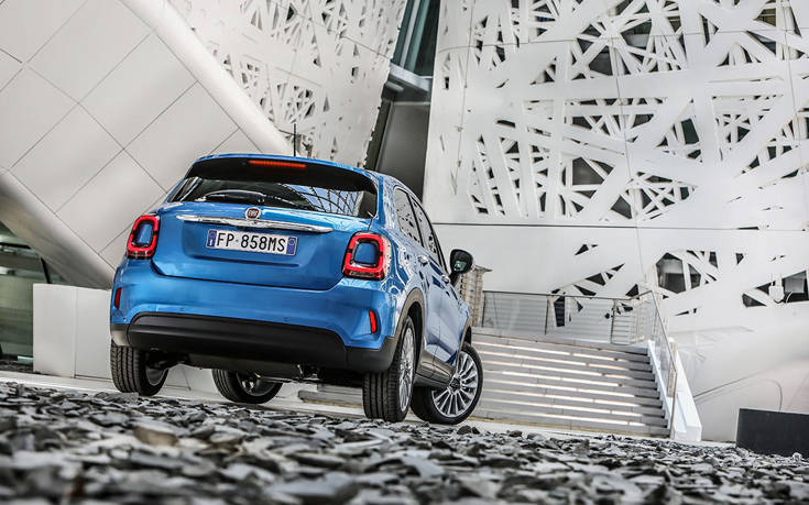 Το νέο Fiat 500X με νέα εμφάνιση και νέες τεχνολογίες