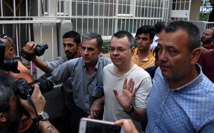 Καθ’ οδόν προς την πατρίδα του ο Αμερικανός πάστορας Μπράνσον