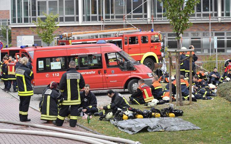 Τραυματίες και καμένα σπίτια από πυρκαγιά σε πόλη της Γερμανίας