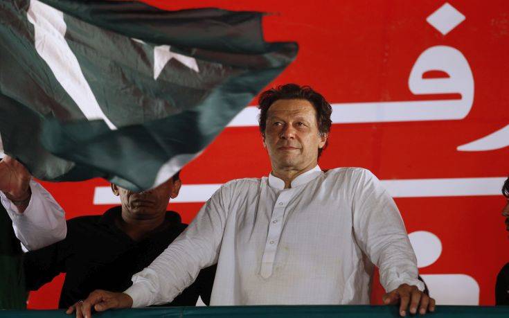 Ο νέος πρωθυπουργός του Πακιστάν υποσχέθηκε σκληρή λιτότητα