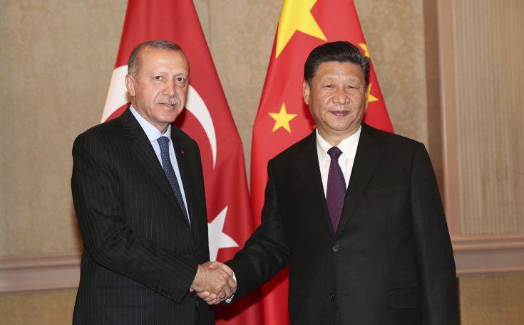 Ηθική υποστήριξη από την Κίνα στην Τουρκία για τις «προσωρινές» δυσκολίες της