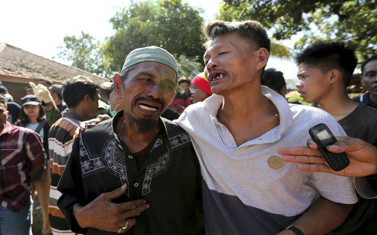 Στους 319 οι νεκροί από τον σεισμό στην Ινδονησία