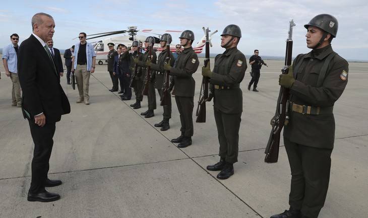 Η αντεπίθεση του Ερντογάν με «όπλο» τον γαμπρό του και τους εισαγγελείς