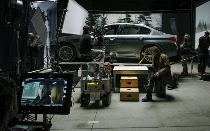 Η BMW 5 Sedan δίπλα στον θρυλικό Jack Ryan