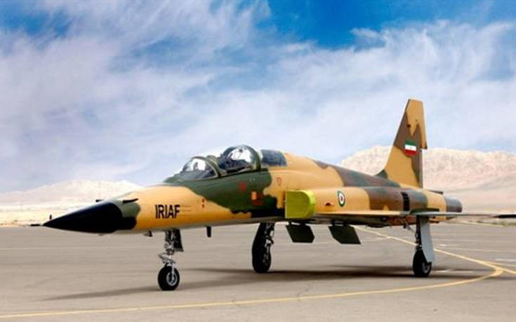 Το Ιράν παρουσίασε ένα νέο μαχητικό αεροσκάφος