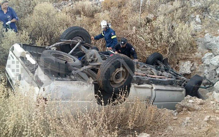 Βρέθηκε αναποδογυρισμένος σε χαντάκι