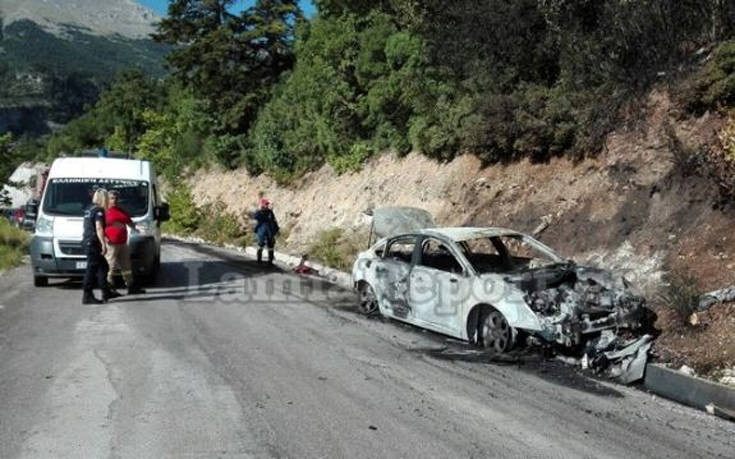 Αυτοκίνητο τυλίχτηκε στις φλόγες και άρχισε να κυλά ανεξέλεγκτο στην κατηφόρα