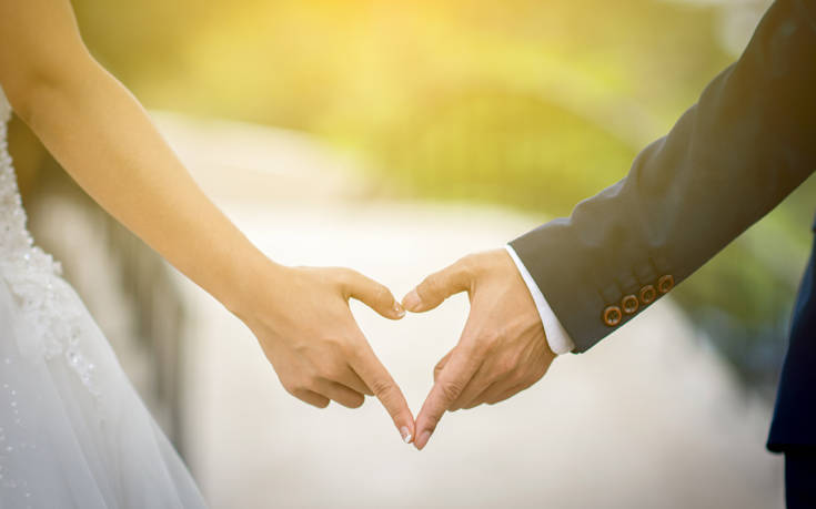 Οι παντρεμένοι κινδυνεύουν λιγότερο με άνοια