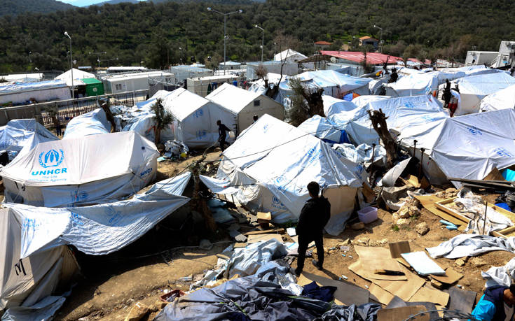 Μυτιλήνη: Αναχωρούν τη Δευτέρα 1.500 αιτούντες άσυλο