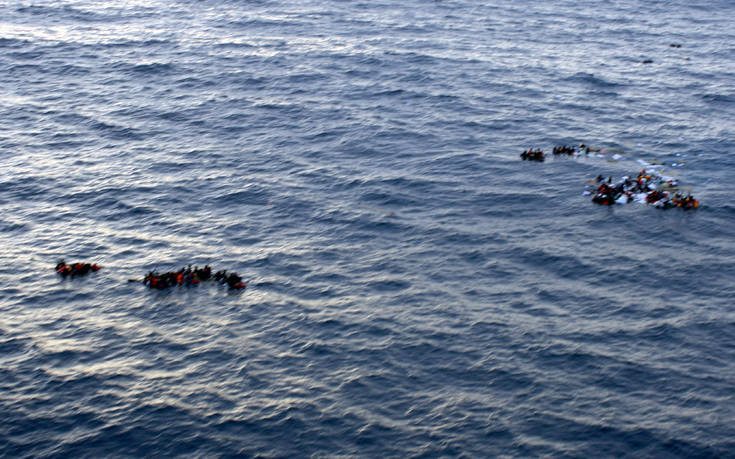 Τουλάχιστον πέντε νεκροί σε ναυάγιο με μετανάστες ανοιχτά της Τουρκίας