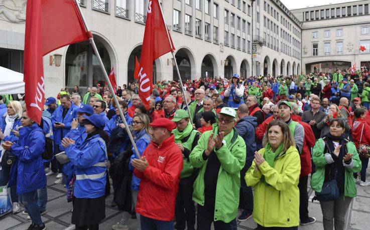 Επεισόδια σε διαδήλωση δημοσίων υπαλλήλων στις Βρυξέλλες