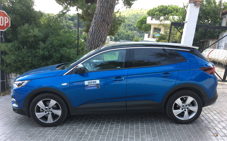 Οδηγούμε το Opel Grandland X 1.2T