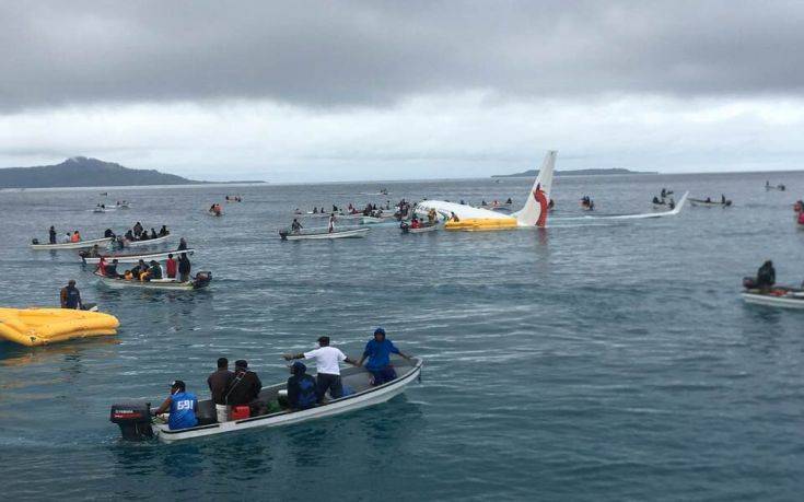 Αεροσκάφος «έχασε» το αεροδρόμιο και προσθαλασσώθηκε σε λιμνοθάλασσα