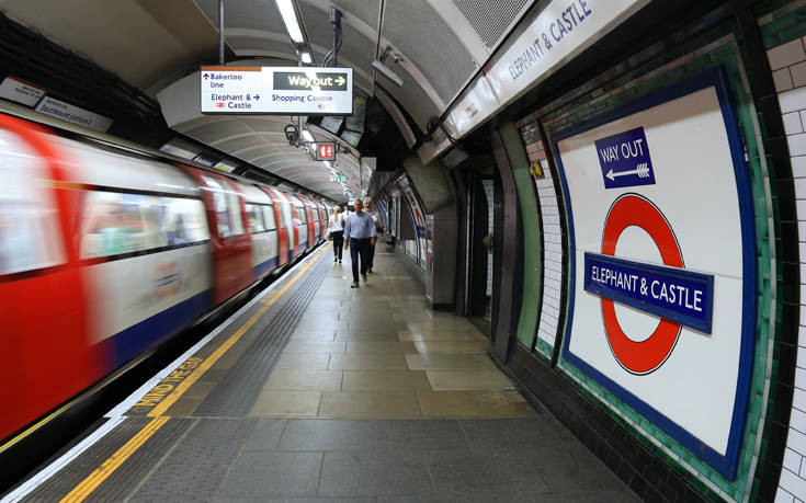 Γυναίκα δέχθηκε σεξουαλική επίθεση από άλλη γυναίκα στο μετρό