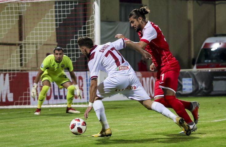 Δύσκολη νίκη με 1-0 η Ξάνθη απέναντι στους 9 παίκτες της Λάρισας