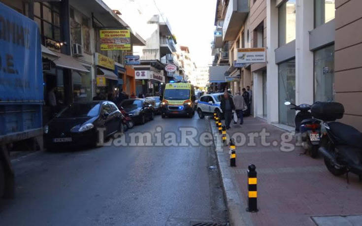 Άτυχη κοπέλα στη Λαμία, τραυματίστηκε από τάκο φορτηγού