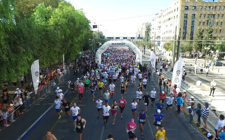 Σαράντα χιλιάδες συμμετέχοντες χάραξαν δρόμο ενάντια στον καρκίνο του μαστού