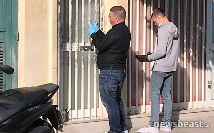 Σε κακή κατάσταση ο αστυνομικός που εντοπίστηκε δεμένος σε διαμέρισμα στη Νίκαια