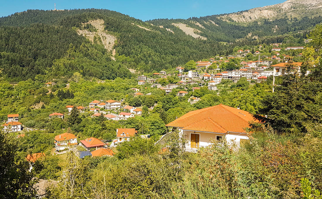 Ένα πανέμορφο χωριό χωμένο στην αγκαλιά των Τζουμέρκων